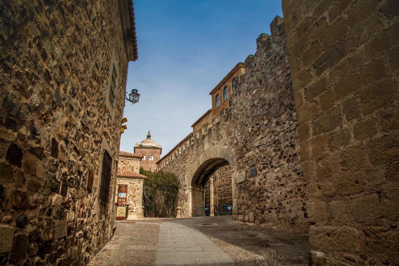 Hostal La Rosa Caces Buitenkant foto